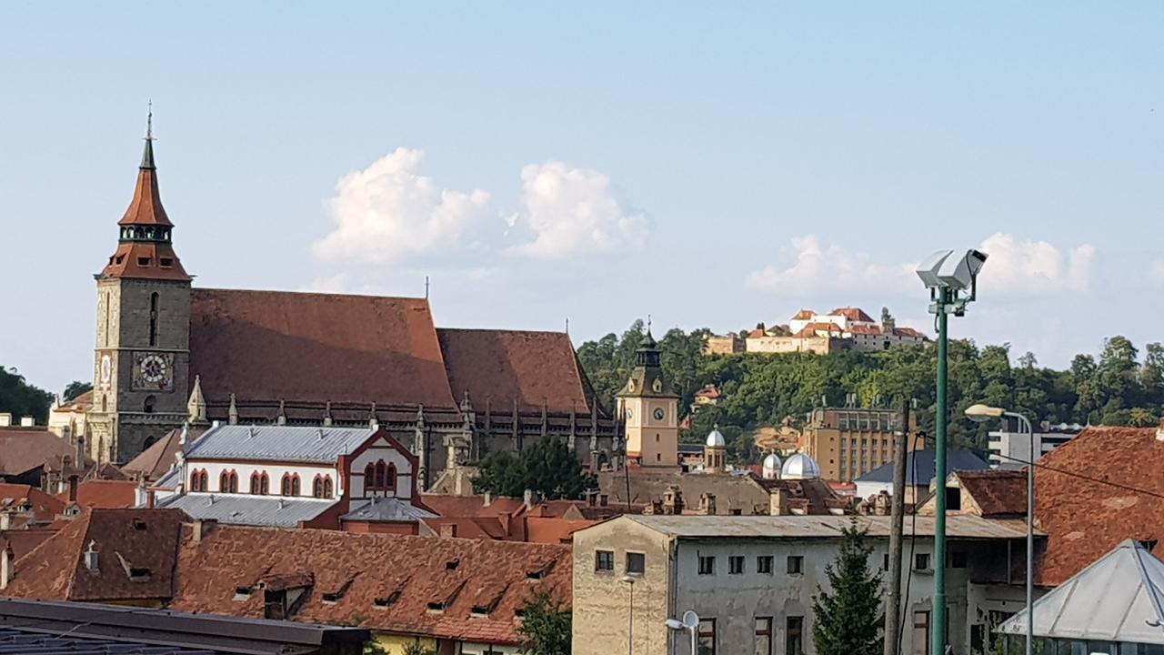 Wood House Republicii Hotel Brasov Exterior photo